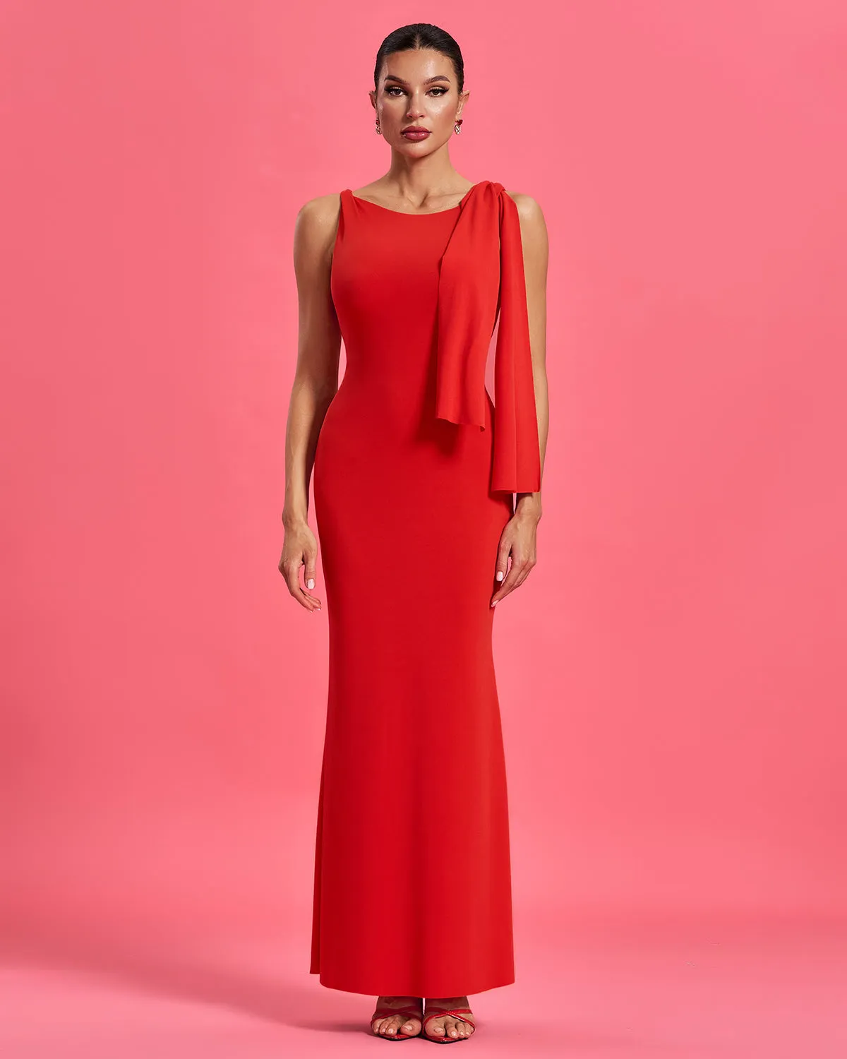 Simplicity Round Neck Maxi Dress