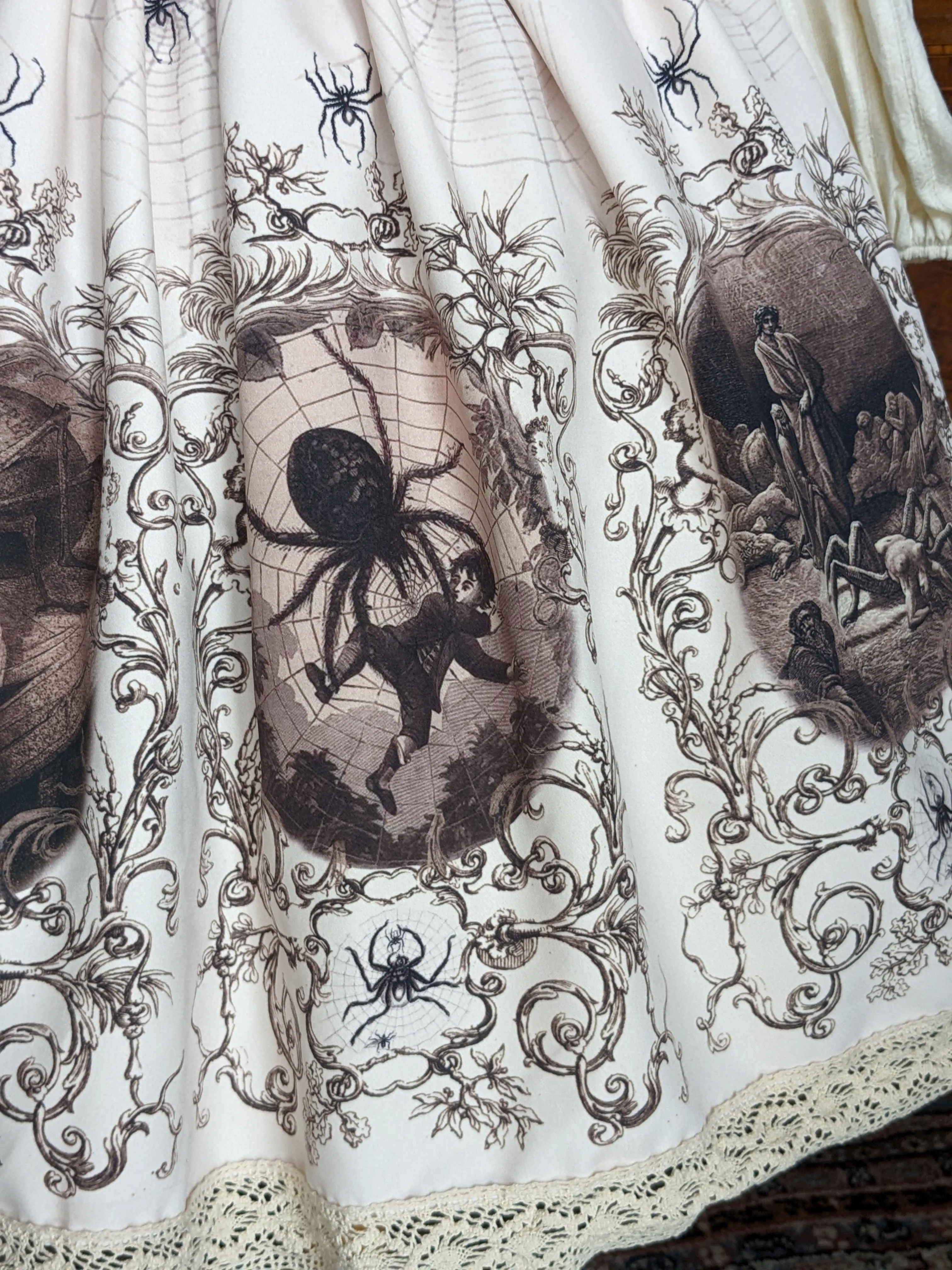 Spider skirt Ecru