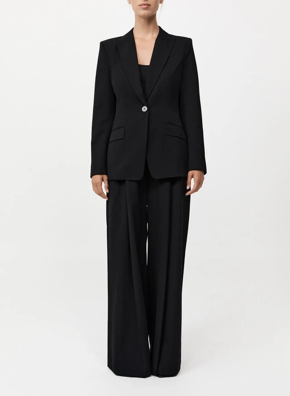 ST. AGNI | Slim Cut Out Blazer