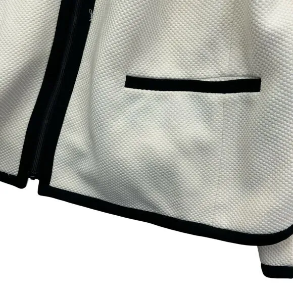 Talbots Blazer Jacket Lined Long Sleeves Women’s Size 16W Cream With Black Trim