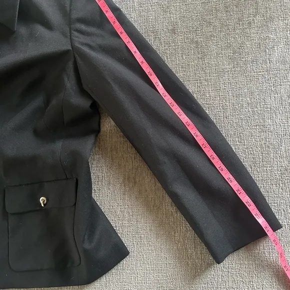 Talbots Womens Jacket 100% Wool Toggle Front Closure Black Color Plus Size 16