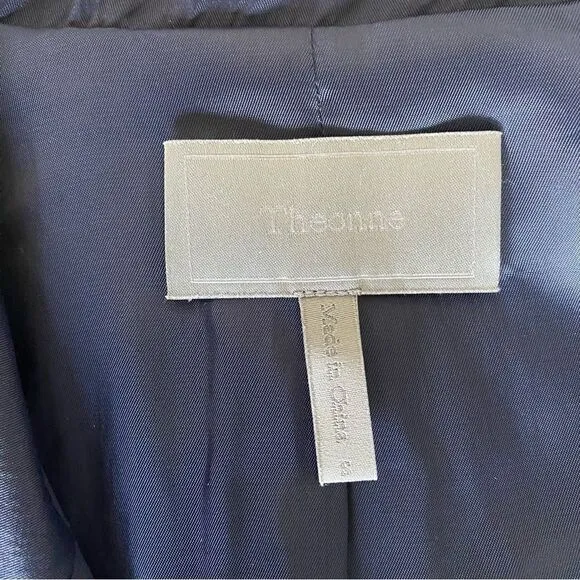 Theonne Navy Double Breasted Blazer Size Small