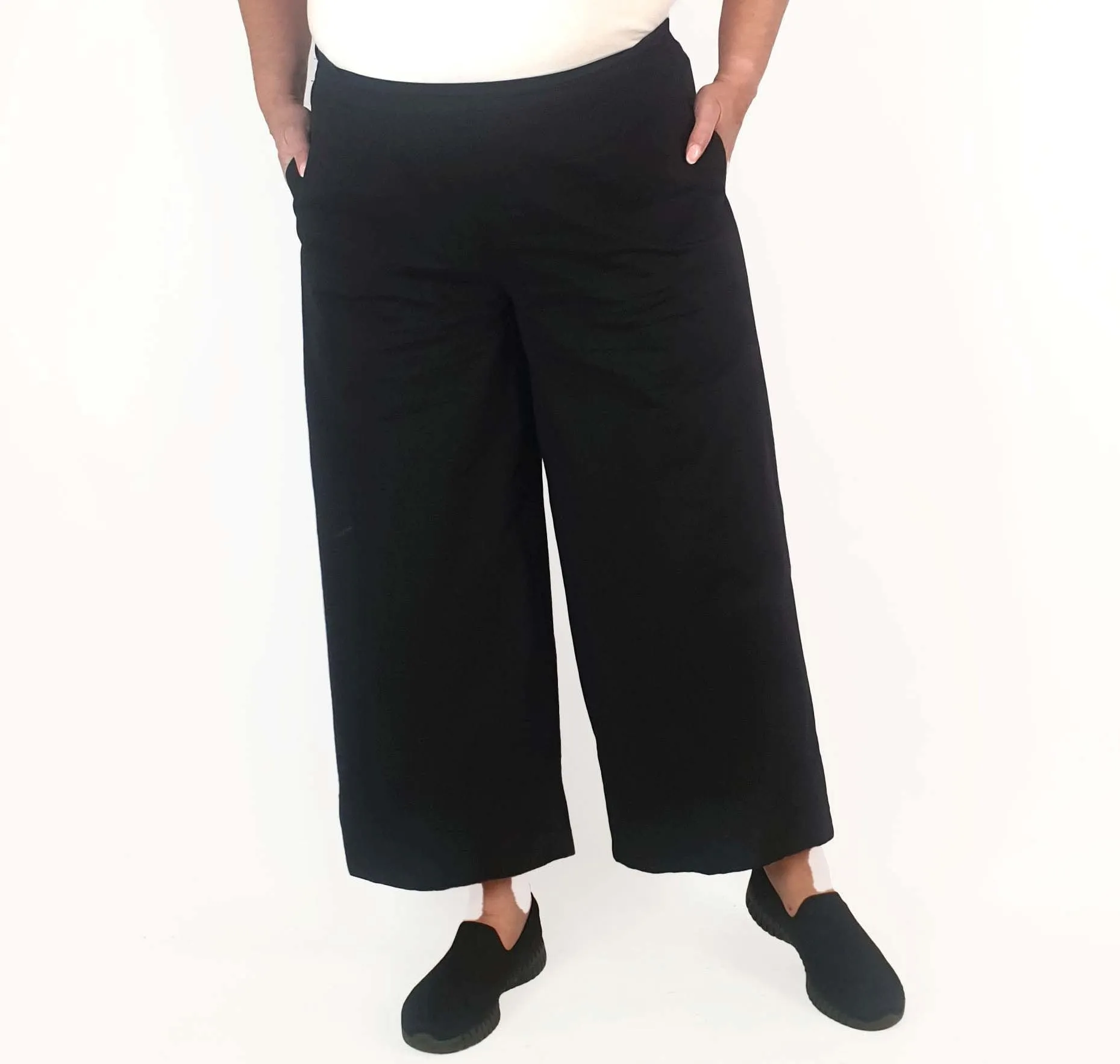 Tirelli black wide leg pants size XL