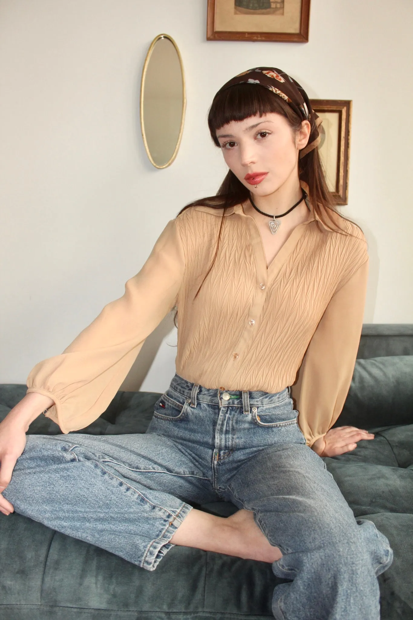 Vintage 90s Dainty Tan Crinkle Blouse (S-M)