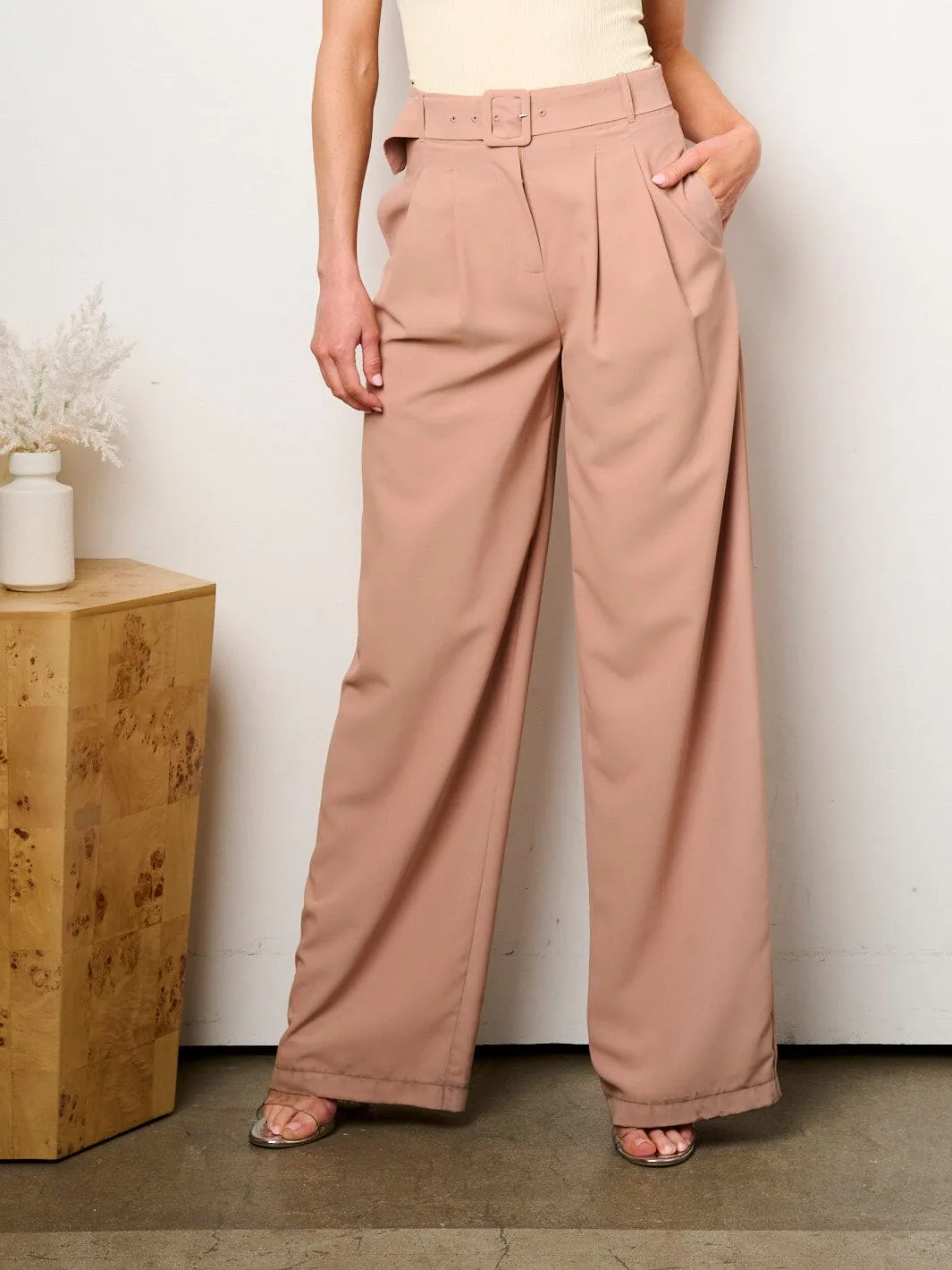 WOMEN'S BUTTON CLOSURE PLEATED WIDE LEG PALAZZO PANTS
