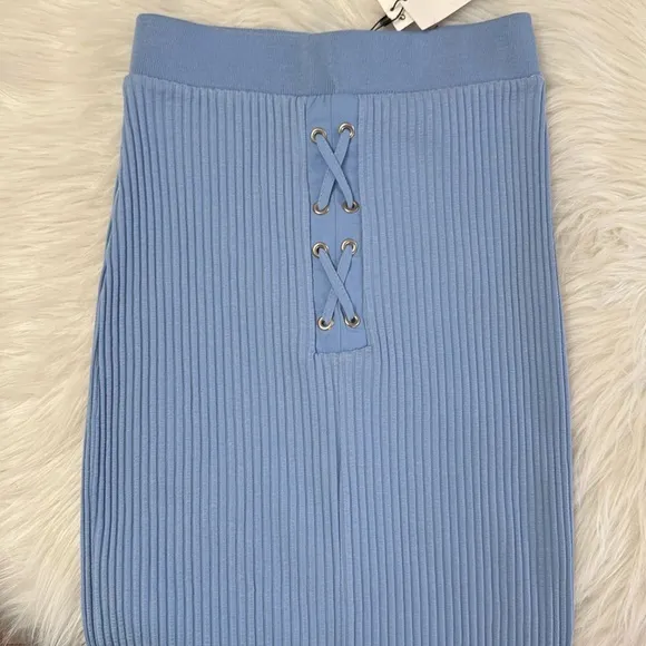 Zara Ribbed High Waisted Midi Light Blue Skirt Size M